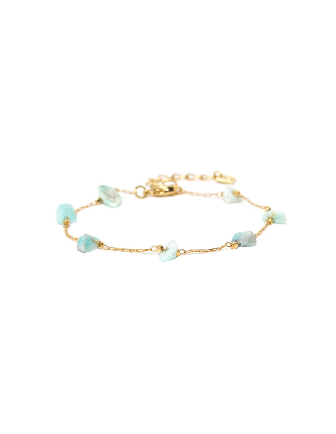 Bracelet perles turquoise pour femme. Un bijou plein de fraicheur.